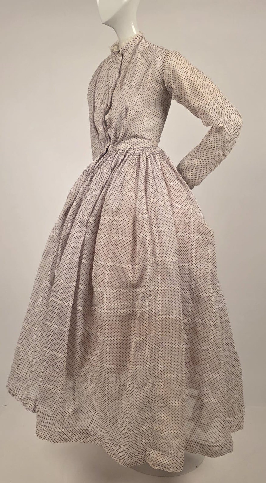 HANDSEWN CIVIL WAR 1850’S PRINT + WINDOWPANE MUSLIN DRESS MUSEUM QUALITY