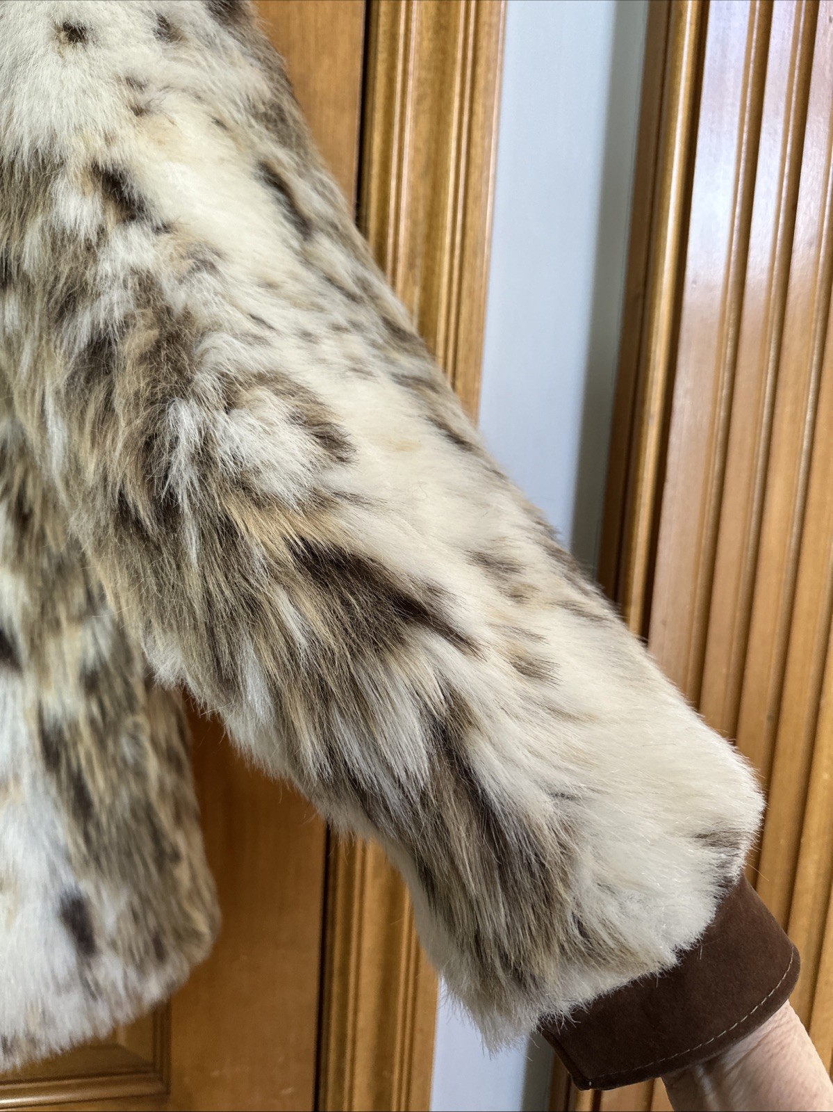 Vintage Russell Taylor Faux Lynx Jacket Small To Medium. Beautiful! Suede Trim.