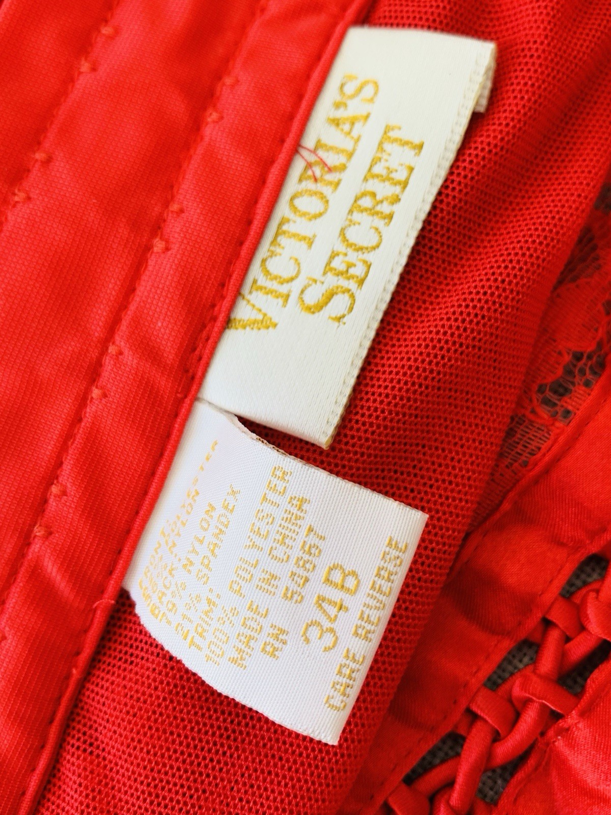 Vintage Y2K Victoria’s Secret Gold Label Red Sexy Bustier Corset Set 34B Small