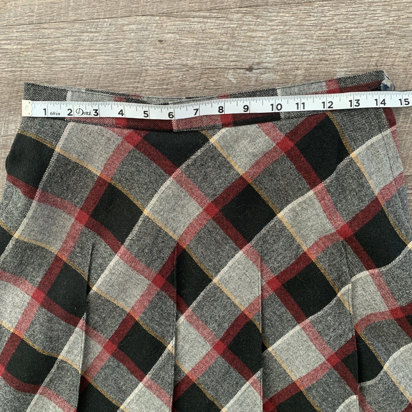 Vintage Panther Plaid Pleated Bias Skirt Red Grey Black Cream Gold Size 11/12