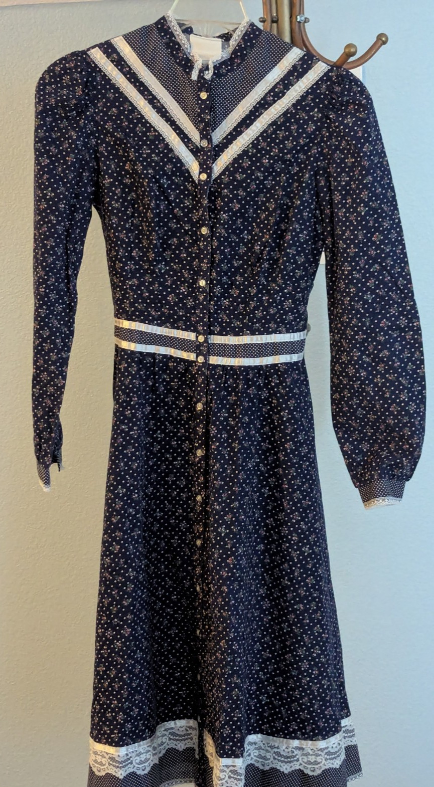 Gunne Sax Dark Blue Floral Midi Dress Size 13 Long Sleeve Prairie Cottage NWOT