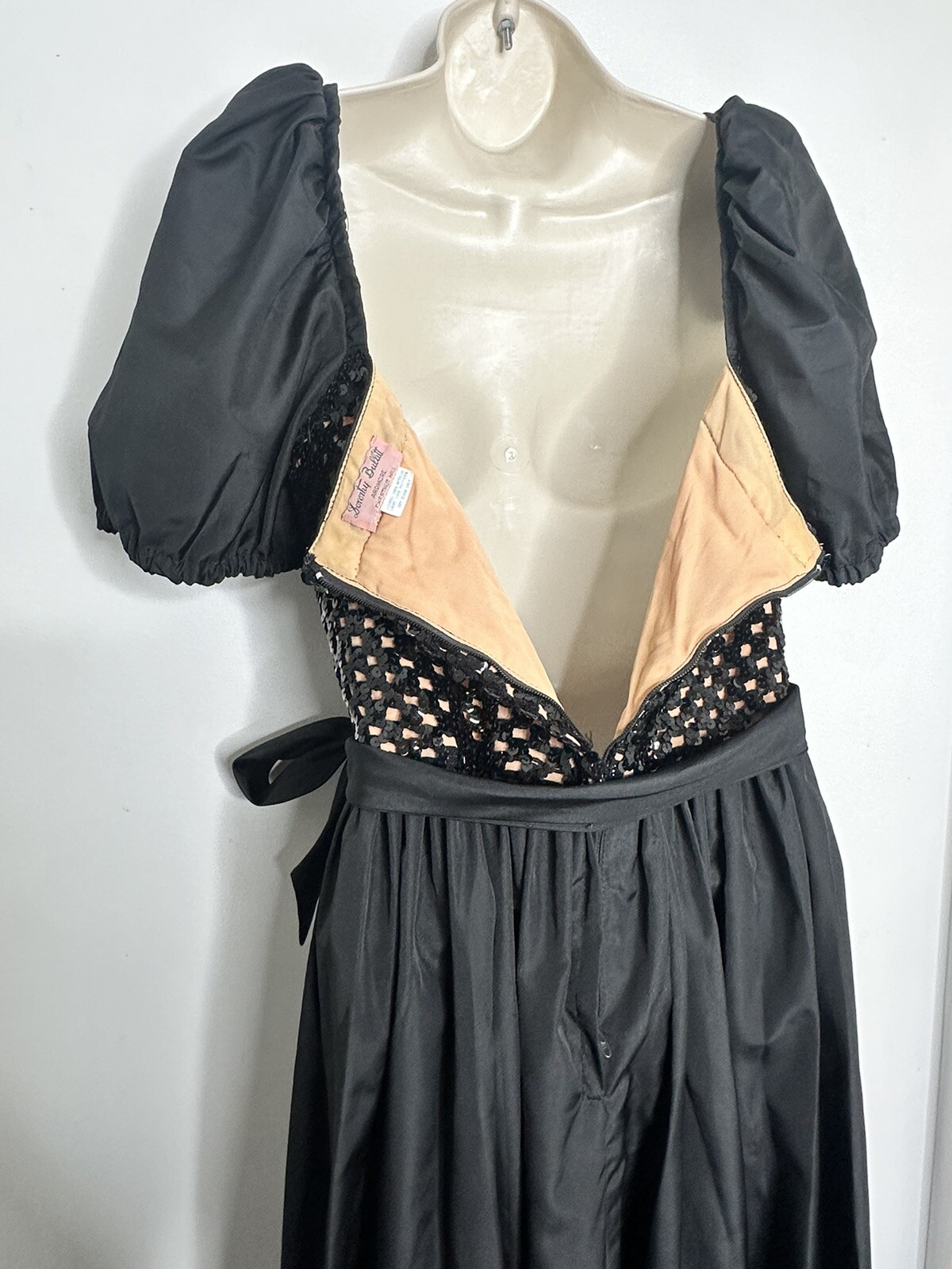 VTG DOROTHY BULLITT Ardmore Chestnut Hill Black Sequin Puff Sleeve Maxi Dress 12