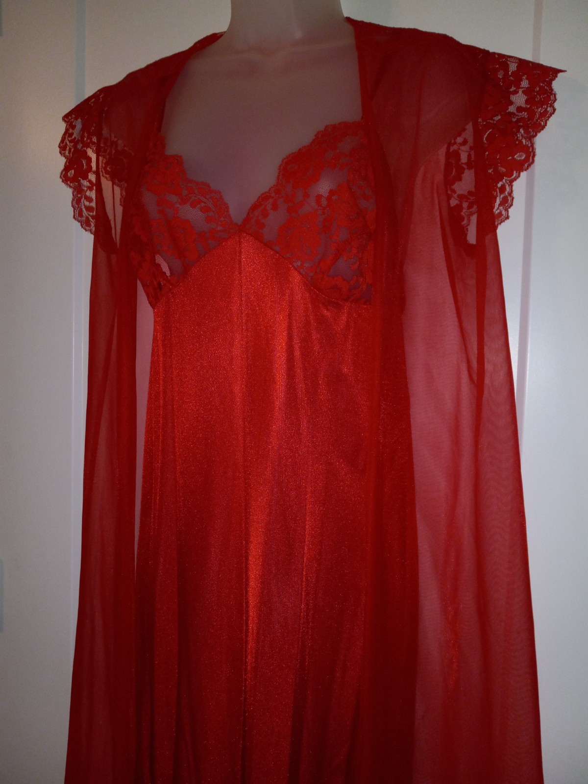 Vintage 80s Taryn Alexander Red Lace Nylon Nightgown Peignoir Lingerie Set M EUC