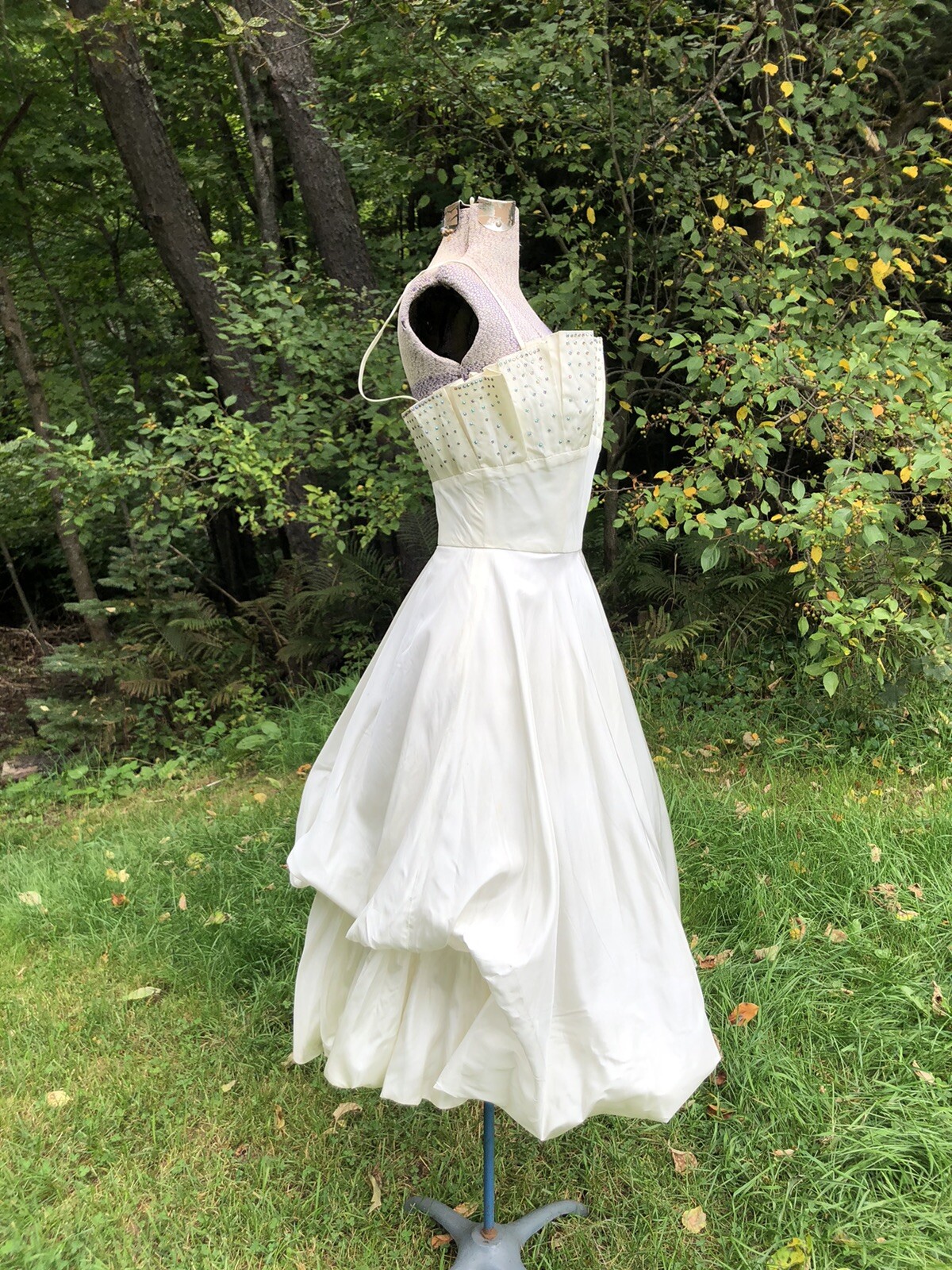 Vintage 1940’s 1950’s Strappy Aurora Borealis Rhinestone Cocktail DRESS 31-22-52