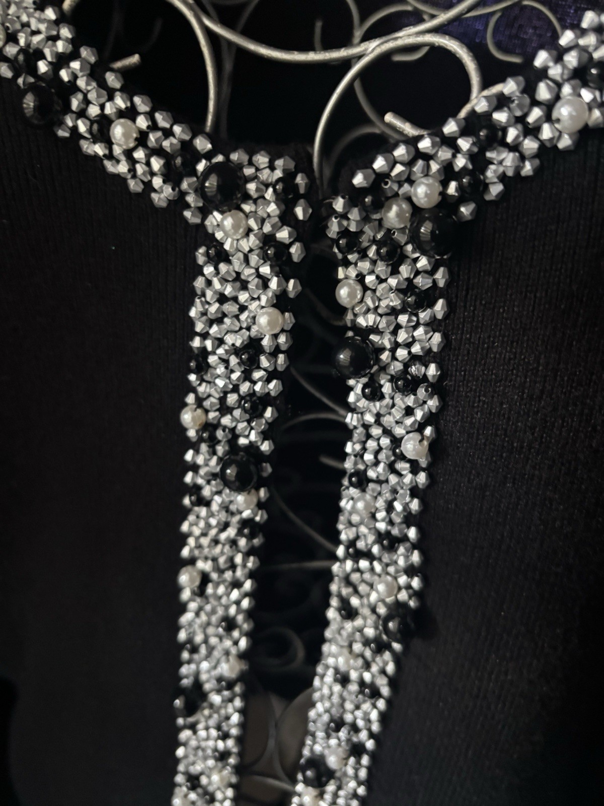 LOUIS FERAUD Silk & Cashmere Black Classic Pearl Beaded Cardigan L