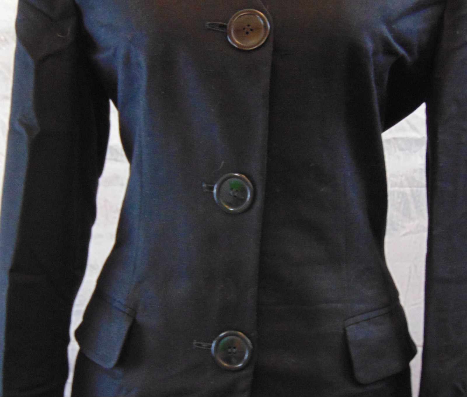 Saville Women’s Black Lined Collarless V-Neck Fitted Blazer Size 8 Made In USA