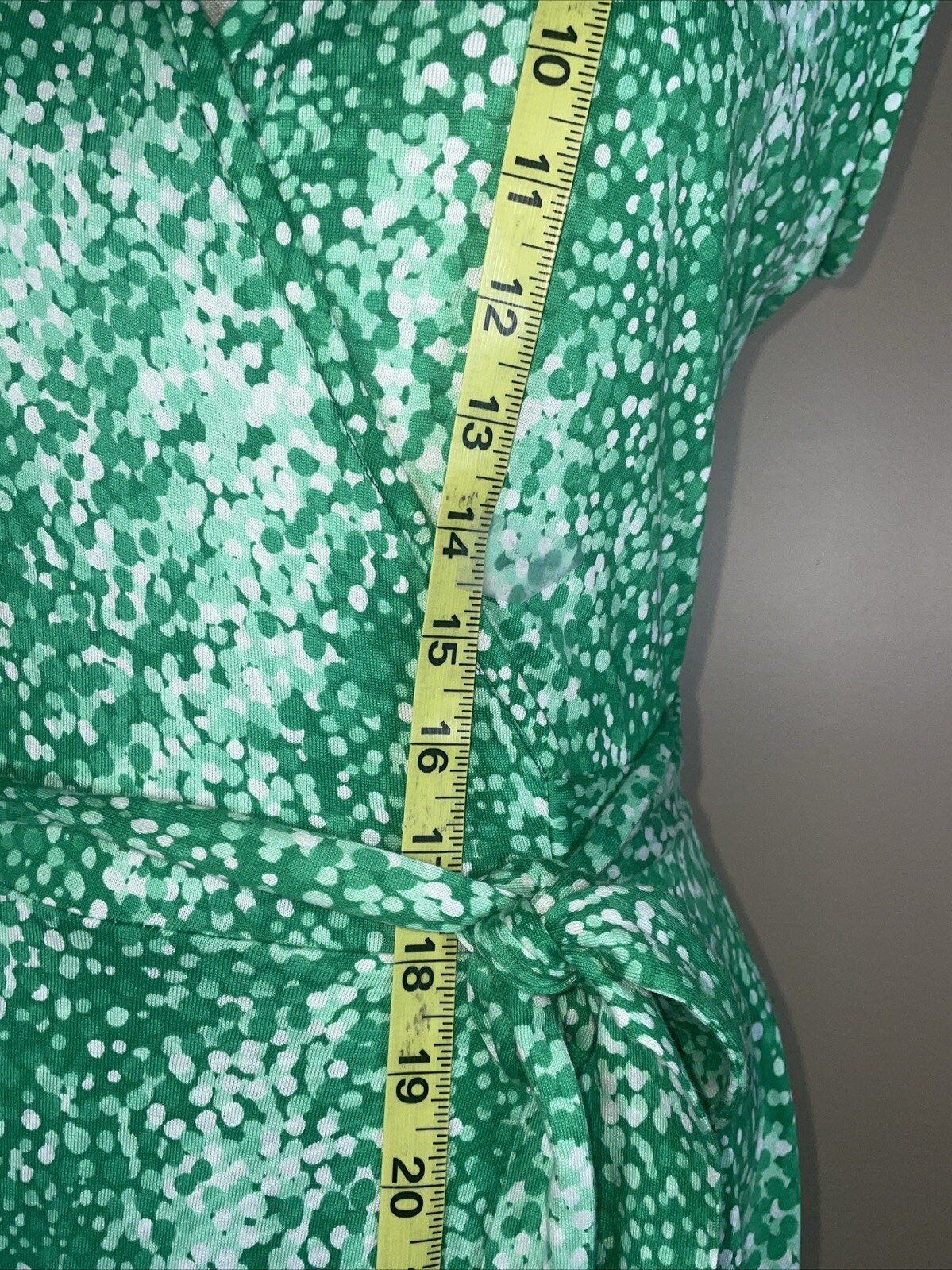 Vintage Eva Robert Janan 1970s Green Print Wrap Dress NOS NWT C-35″ 6 8