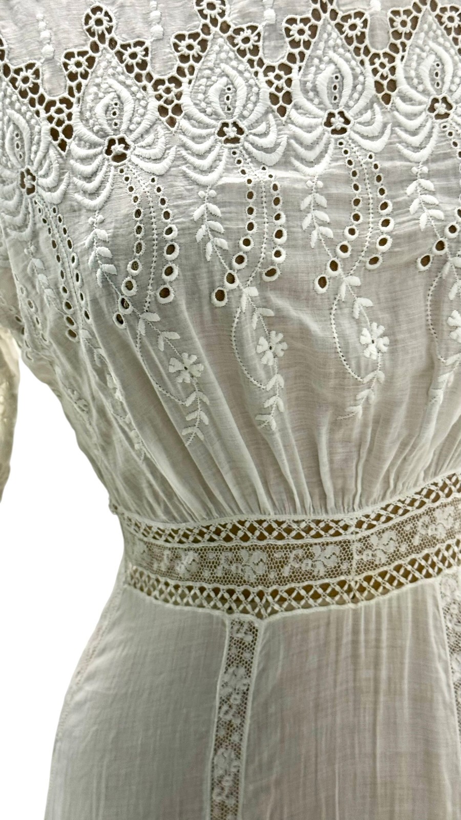 Antique Edwardian White Cotton Eyelet Lace Lawn Dress Small