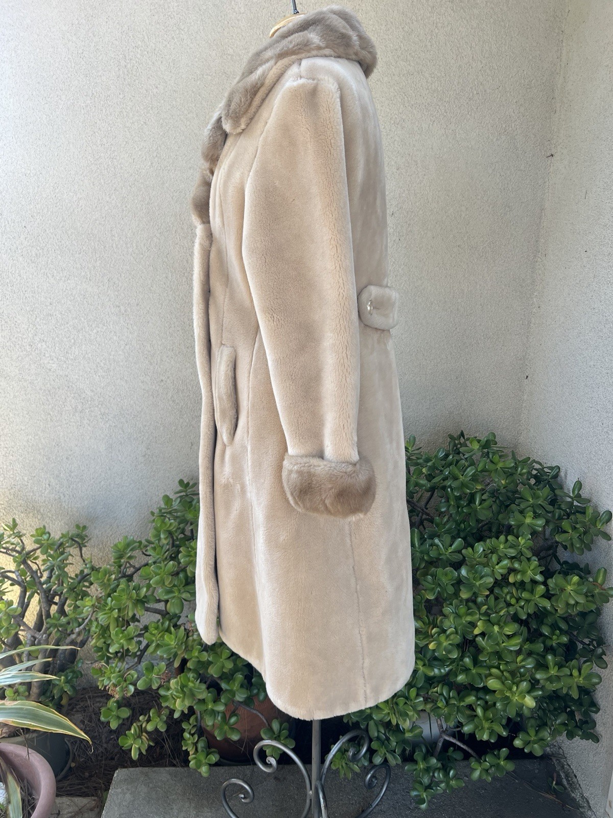 Vtg Winter Faux Fur Coat Cream Taupe Pockets S/M Borgana Betty Rose