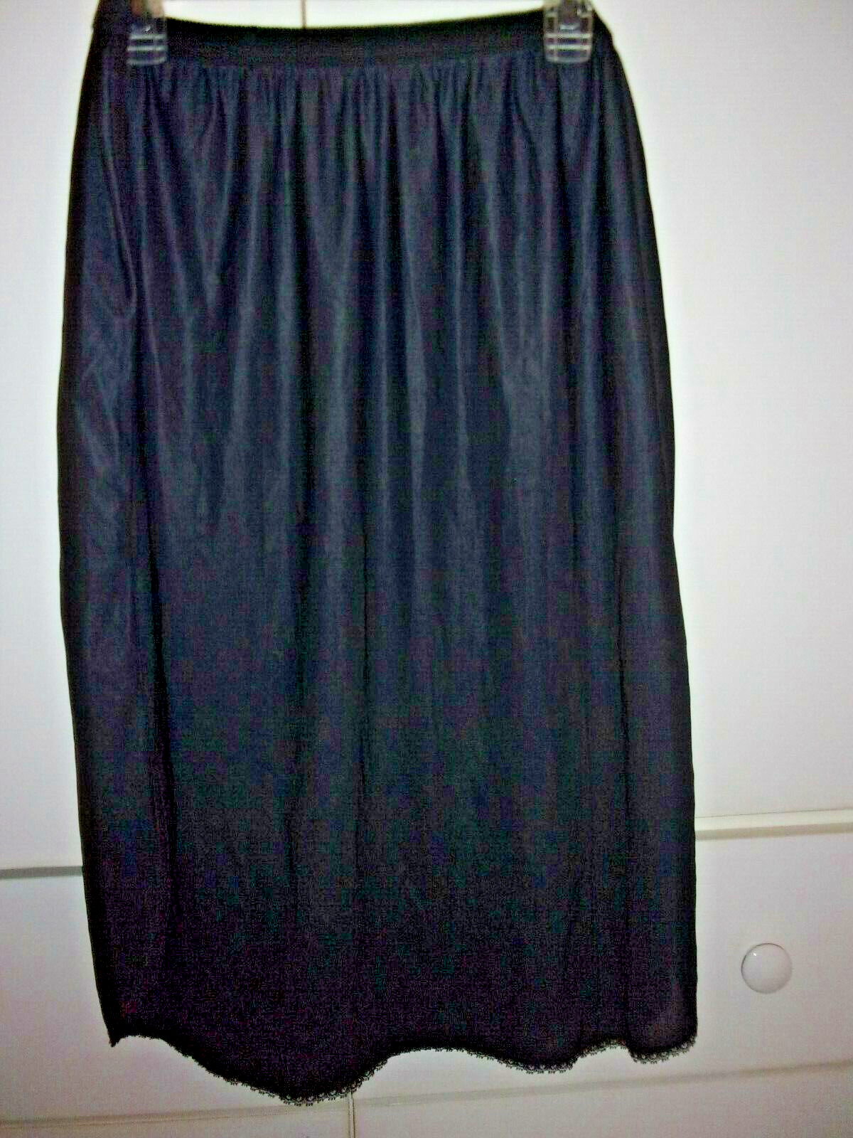 Vintage Dutchmaid black half slip side lace accents & slits XL