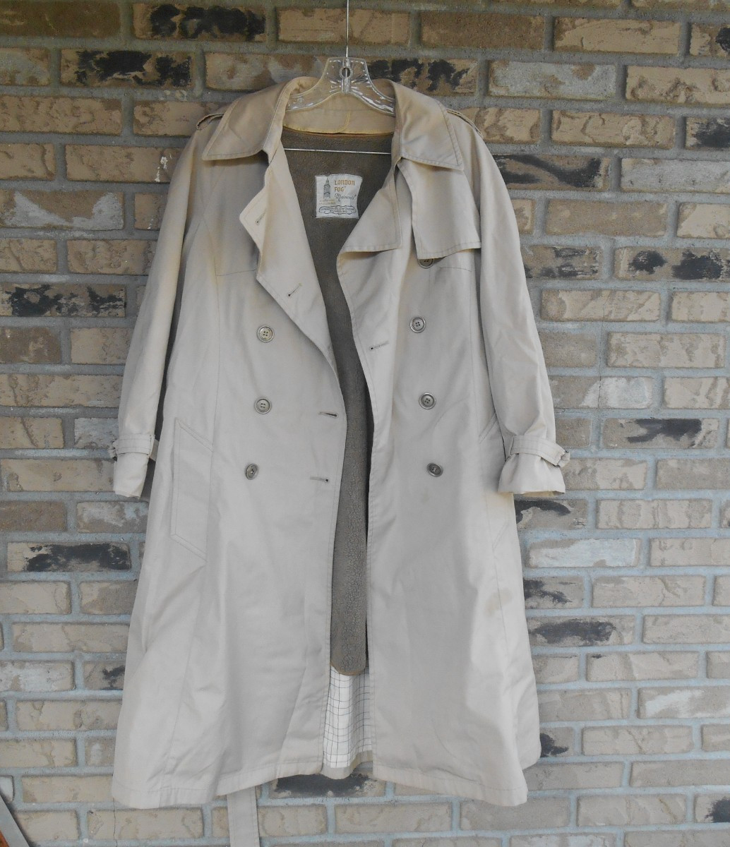VINTAGE LADIES LONDON FOG MAINCOATS TRENCH COAT WITH ZIPOUT LINER SIZE 14 PETITE