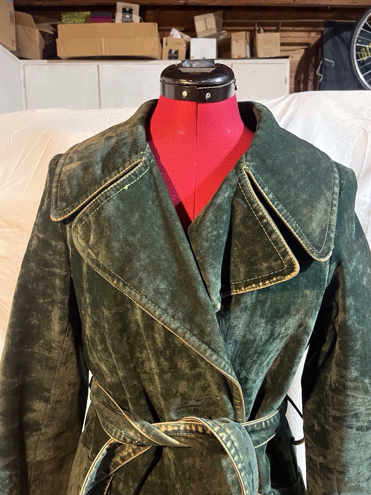 Green Velvet Vintage 1970s 1960s Deep Pockets Trench Style Belted Antique Mod