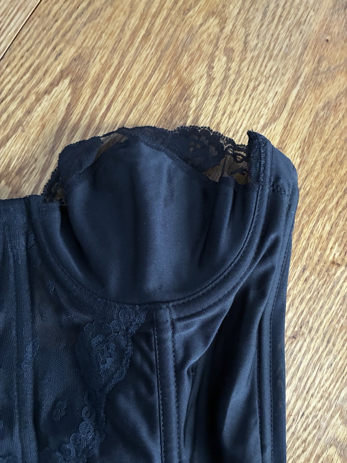 90s JC Penney Black Lace Bustier Size 34C Latch Back