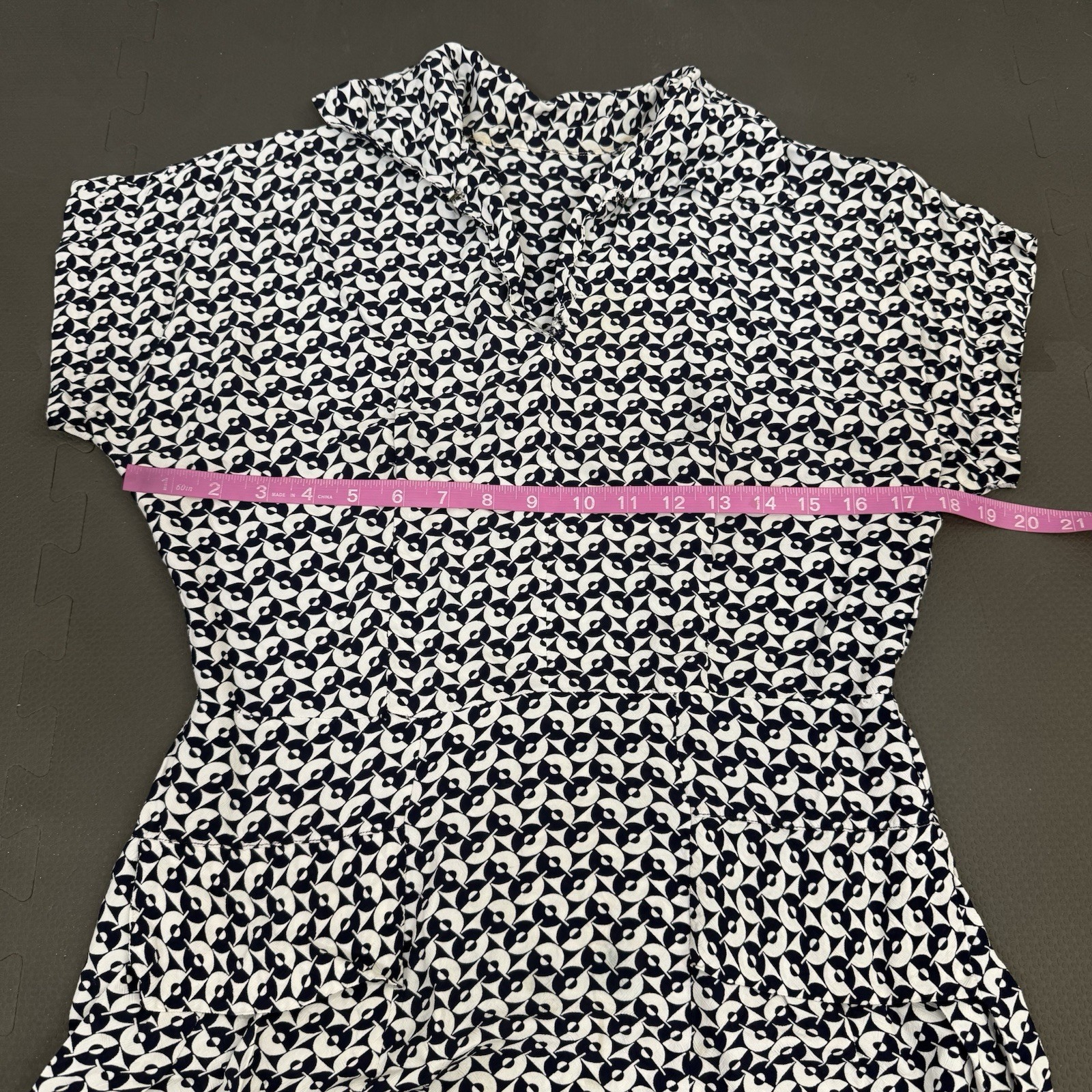 Vintage 70’s Womens Midi Dress Geometric Print Navy & White V-Neck *READ