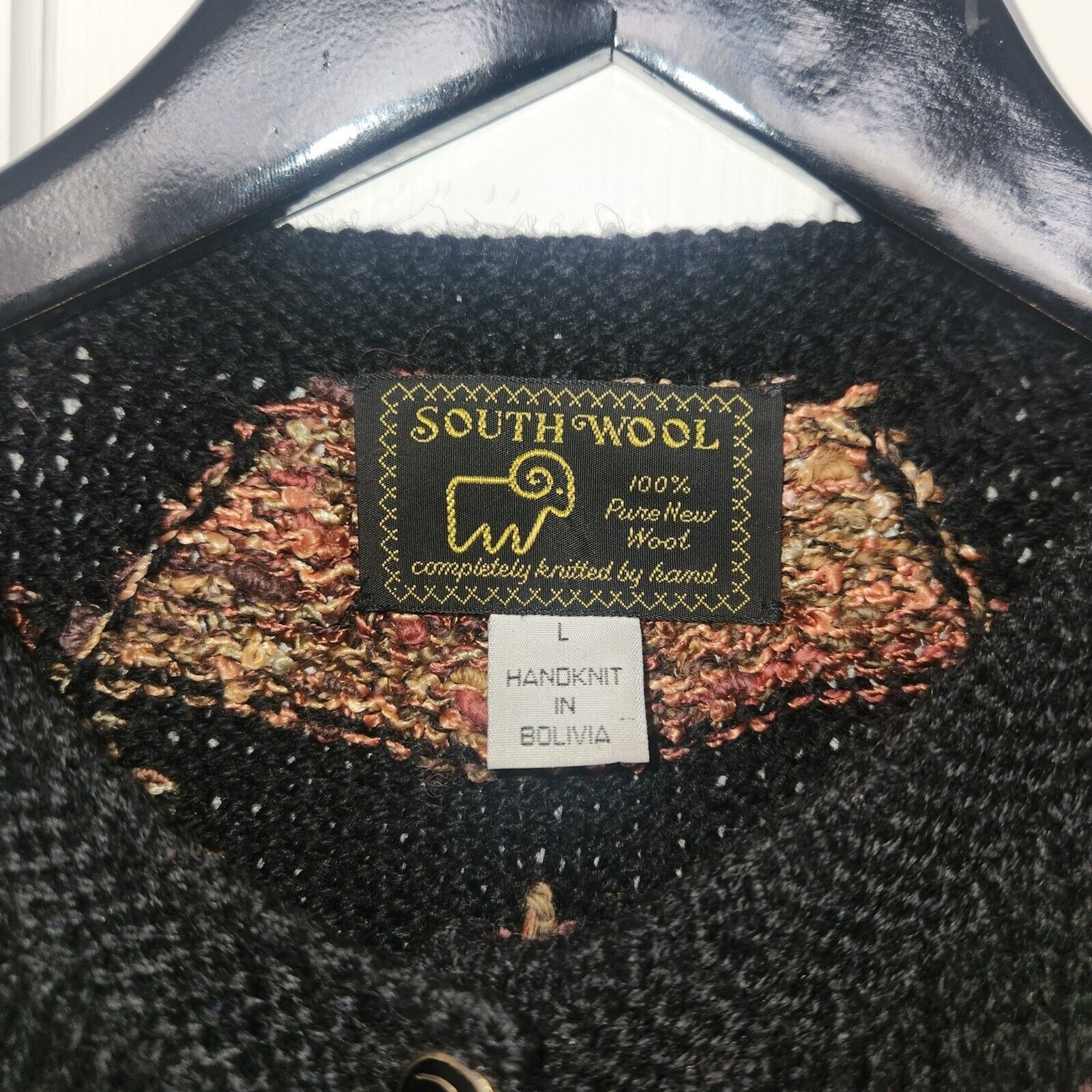 VTG SOUTH WOOL Hand Knit Bolivia Sweater Black Colorful Geo Cardigan Buttons L