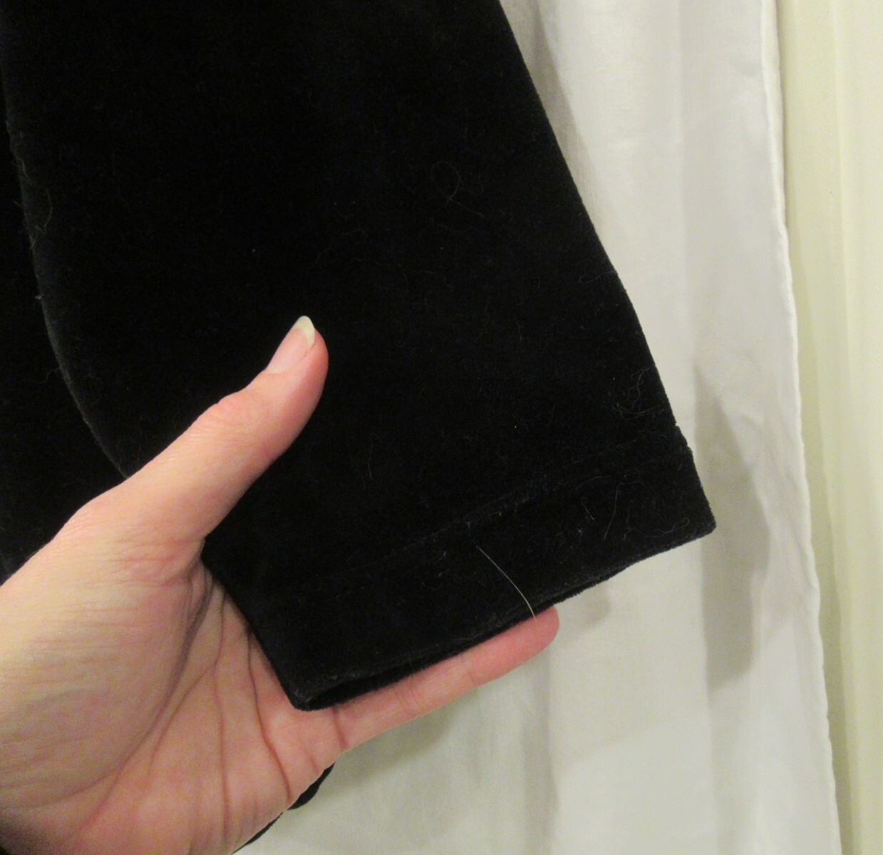 Chaus Sport black velour top with black and white trim, 40″ chest, c. 1980s
