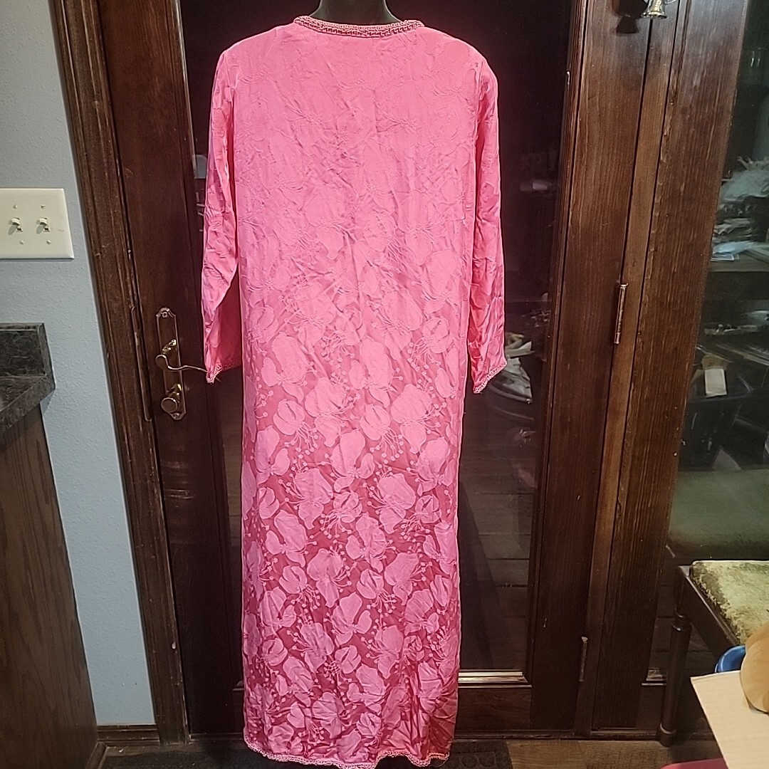 60s Lisanne Vintage Loungewear Melon Pink Medium 36-38″Ch 52 Len Zipper Brocade