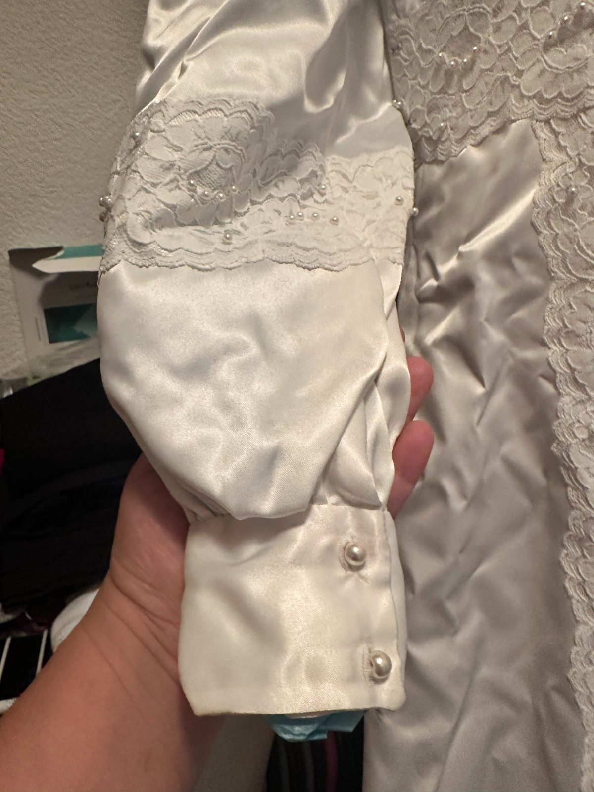 Vintage Satin Lace Wedding Dress Veil & Train Set – Pristine Preserved Box