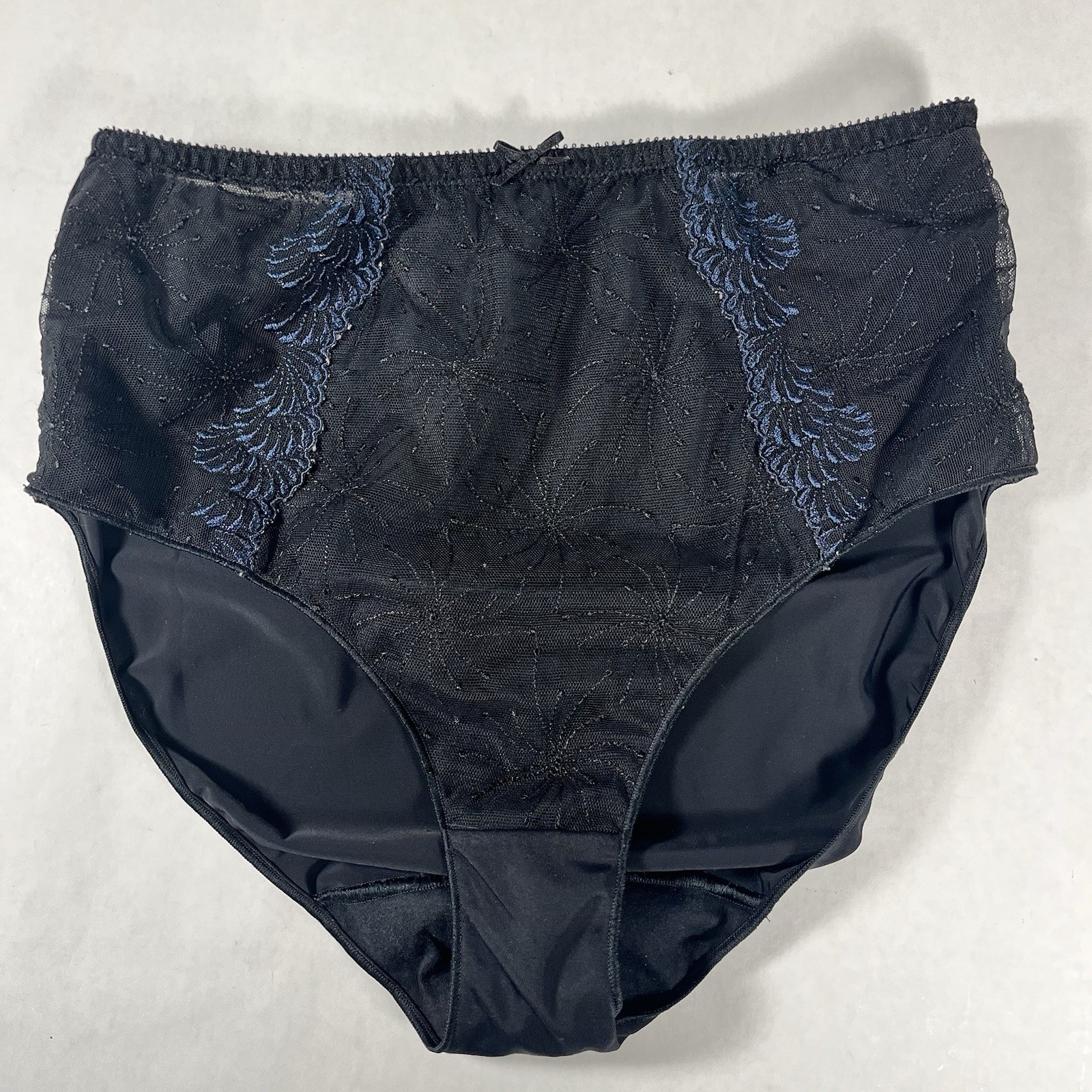 Chantelle Black Embroidered Trim Stretch Panties Size Large