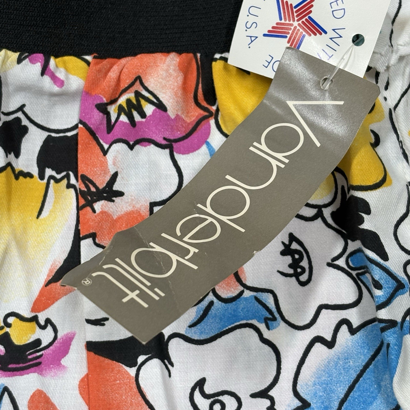 Vtg 1980s Bright Floral Shorts M Wide Elastic Band Colorful NWT Totally 80s Long