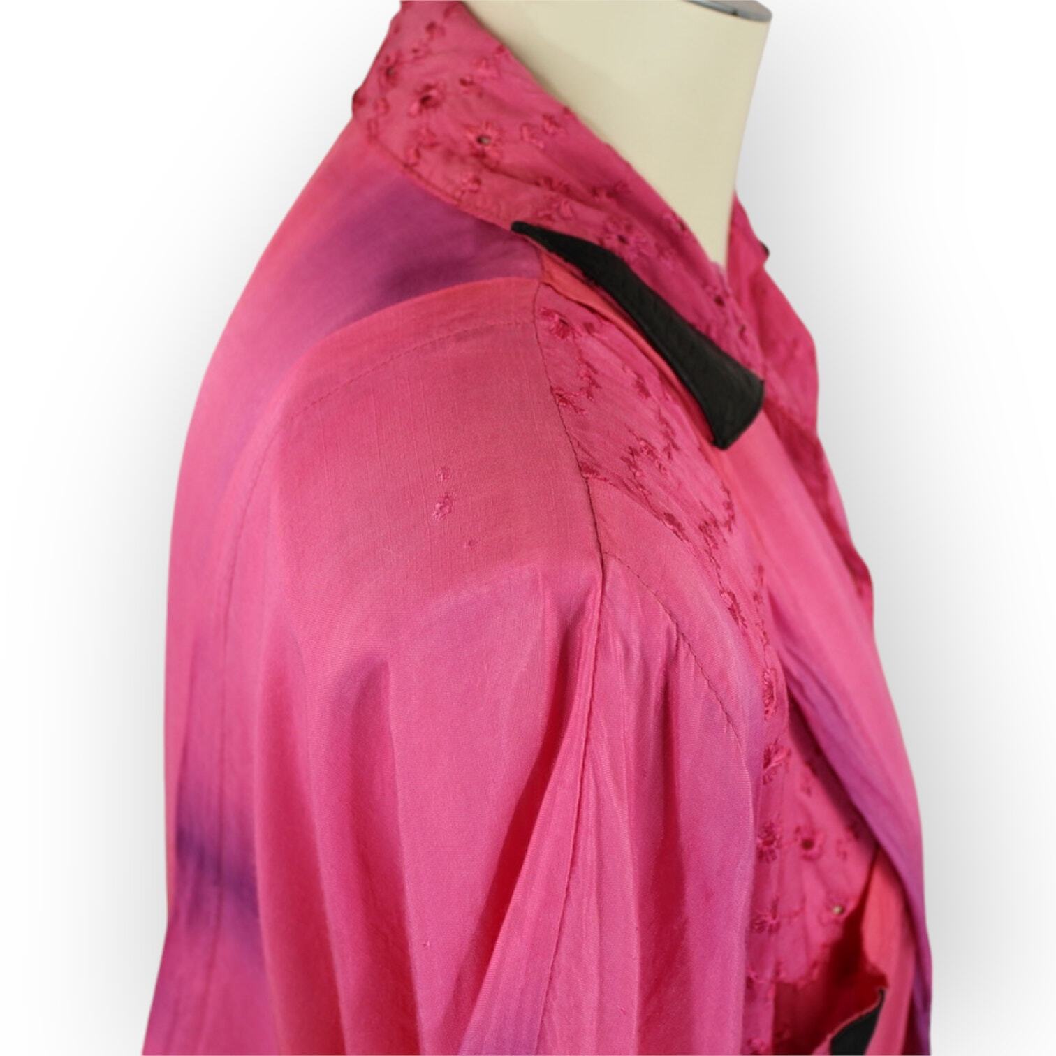 Vintage 80s Maharaj Blouse (S) Rayon FauxLeather Embroider Dyed S/S ButtonUp