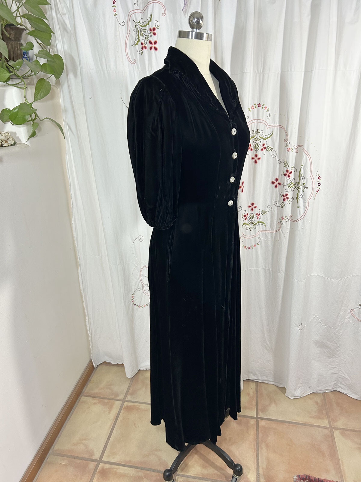 Vtg 30s Black Silk Velvet Long Dress Rhinestone Buttons Evening Hollywood sz 8/S