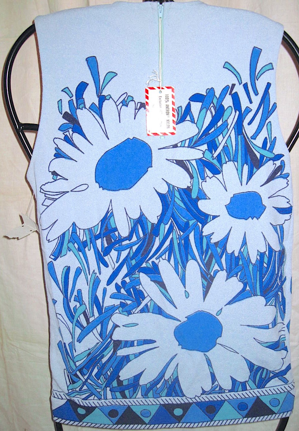 Vintage Stretchy Antron Sleeveless Blouse Vera Pucci Like Flowers