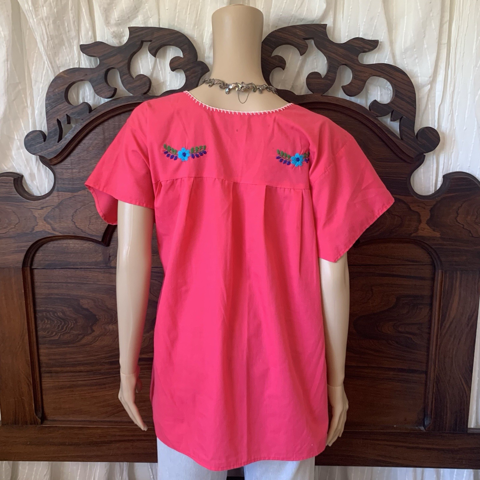 Vintage 80s 90s Mexican pink & multicolor floral embroidered cotton top blouse
