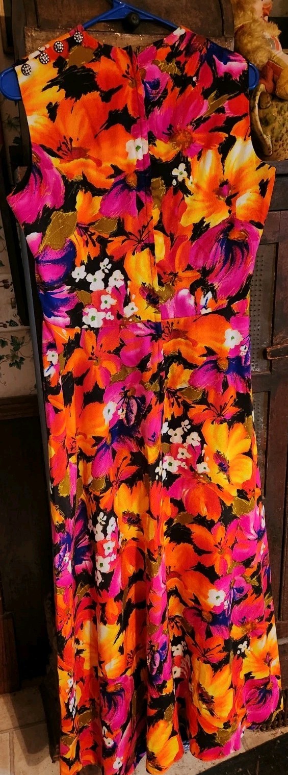 Vintage Hawaiian Maxi Sleeveless Dress With Rhinestone Buttons On One Shoulder