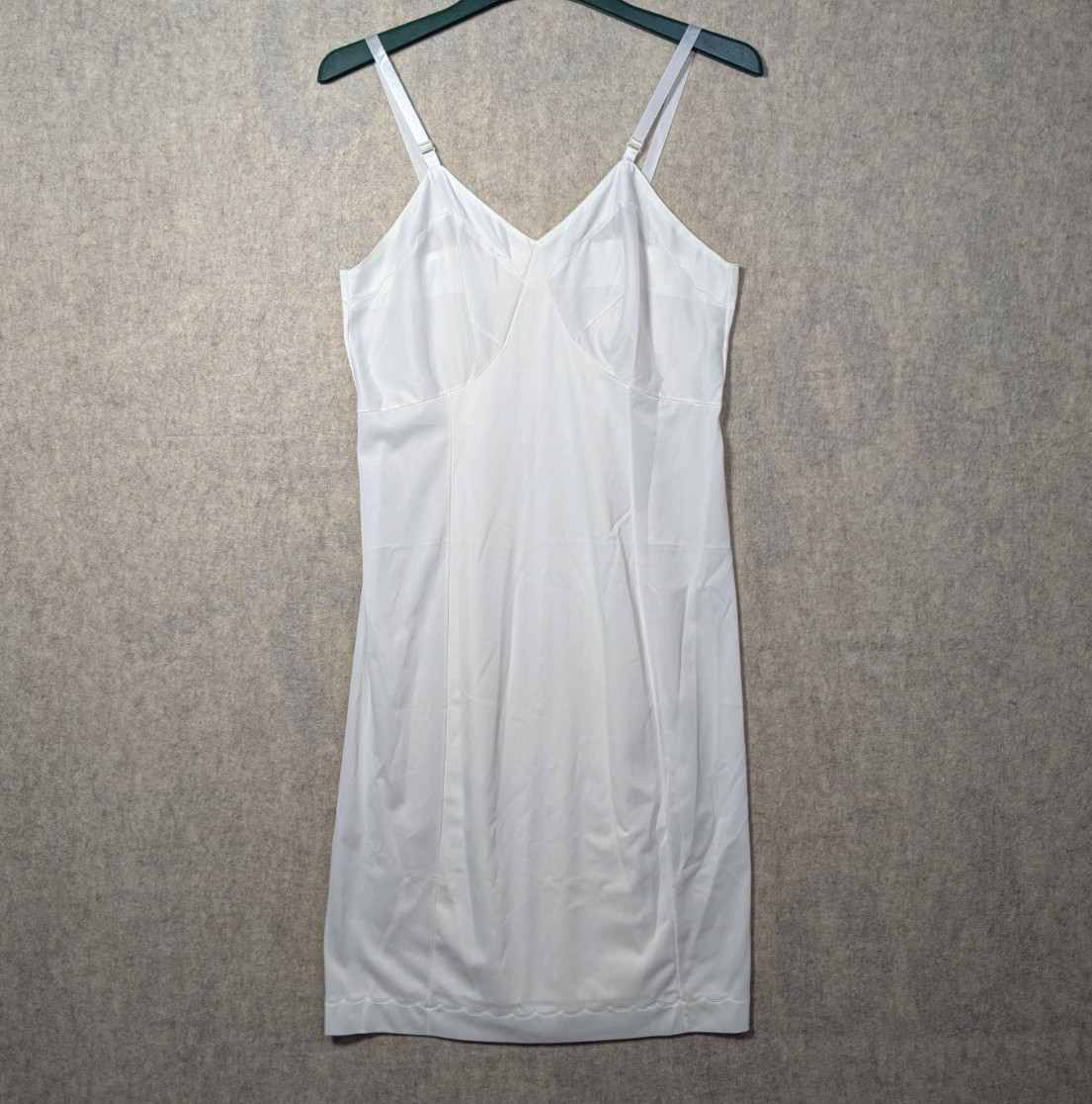 Vintage Sears The Doesn’t Slip 38 Nylon Anti-Cling ivory Slip Dress Tall Length