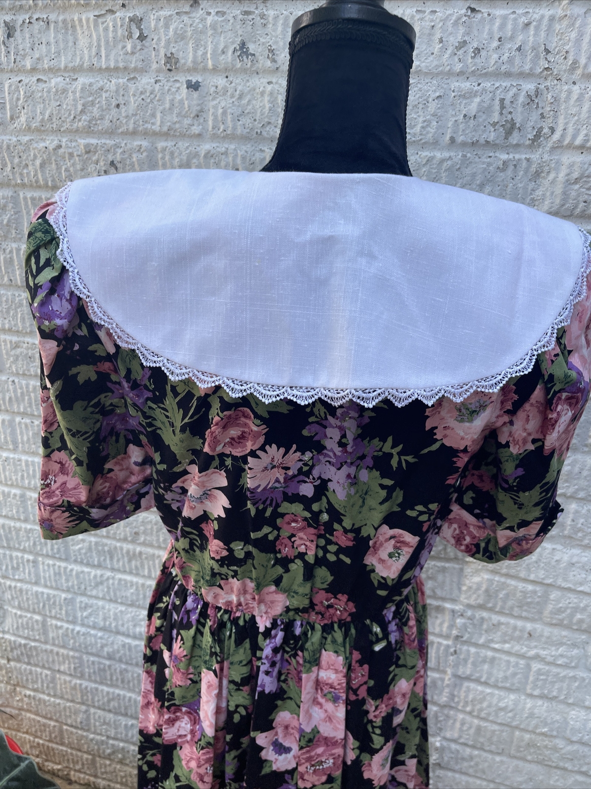 Vintage Floral Cottage Dress Size 10 Tina Barrie 100% Cotton USA Made