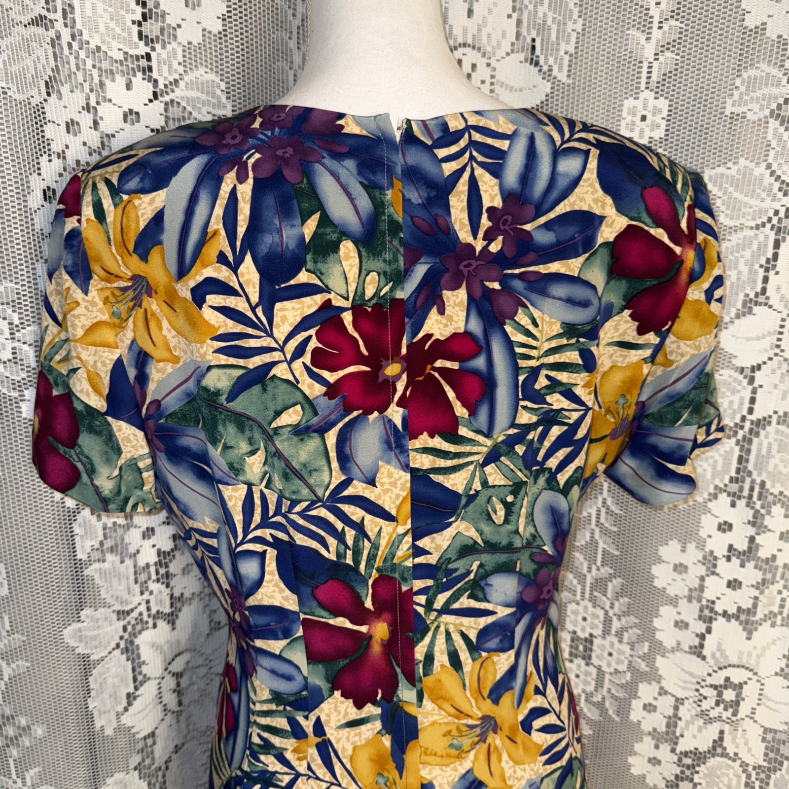 VTG Maggie London Petites Multicolor Silk Lined Floral Print Shift Dress SZ 12P