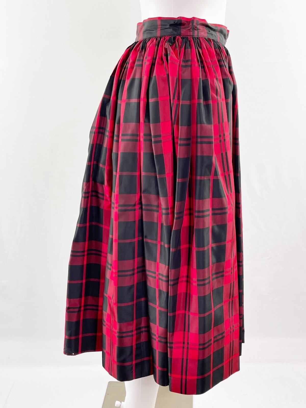 Vintage Patty Woodard California Red Plaid Pleated A-Line Midi Skirt Christmas