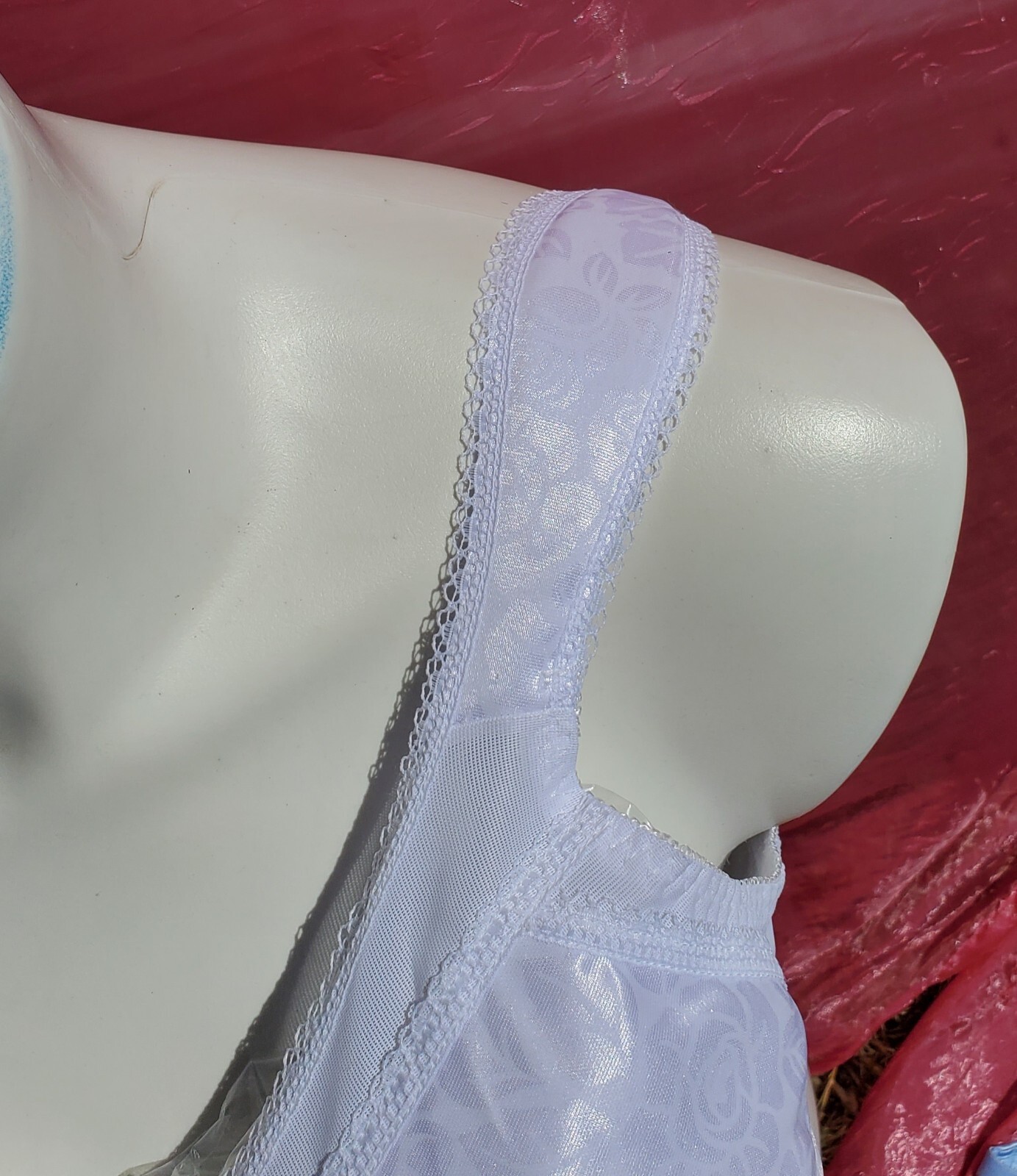 Playtex White Bra Size 40D White Silky Lace Sexy Sissy Pin-up Crossdress Y2K