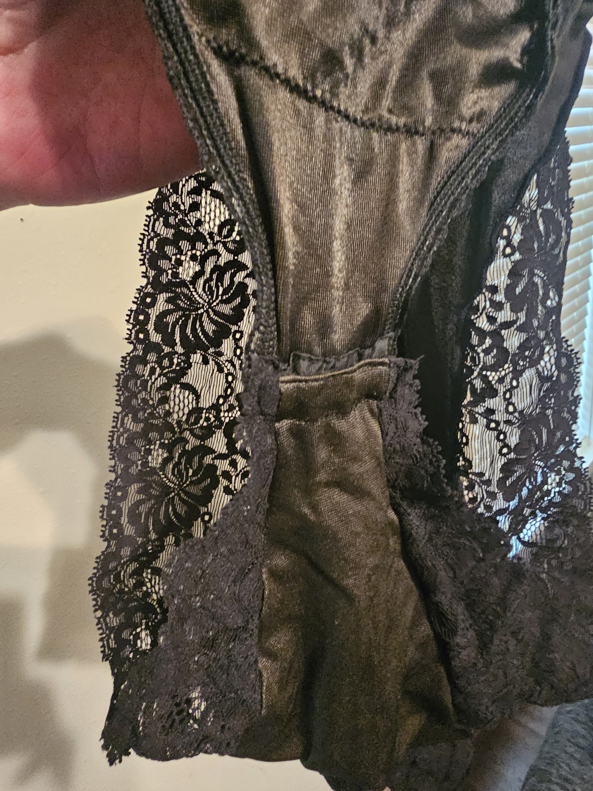 VTG Fantasies By Morgan Taylor Black Satin Lace 36C Bodysuit Lingerie Snapcrotch