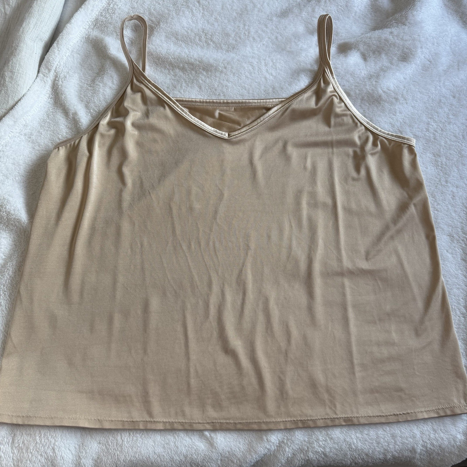 Vanity Fair Slip Chemise Stretch Size XL 44/50 shiny Beige damask nylon spandex
