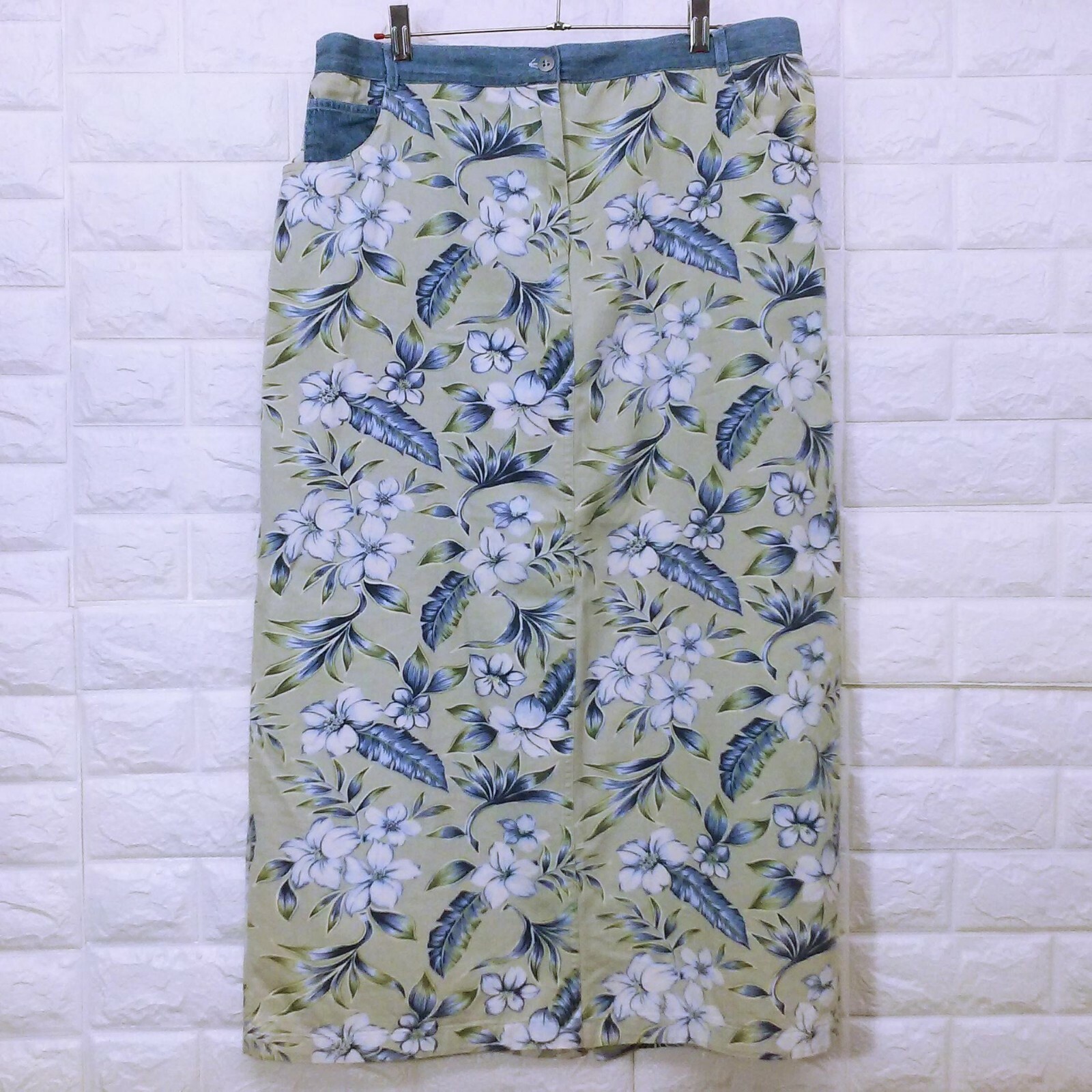 Vintage 80s Denim Midi Tropical Floral Pencil Skirt Sz-XL Pockets Elastic Waist