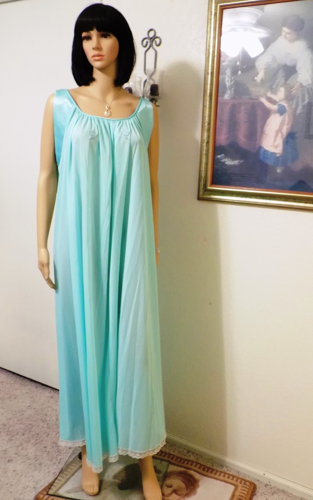 LUCIE ANN VTG Nylon/Antron SEAFOAM GREEN Satin Banded Sleeve Nightgown sz Large