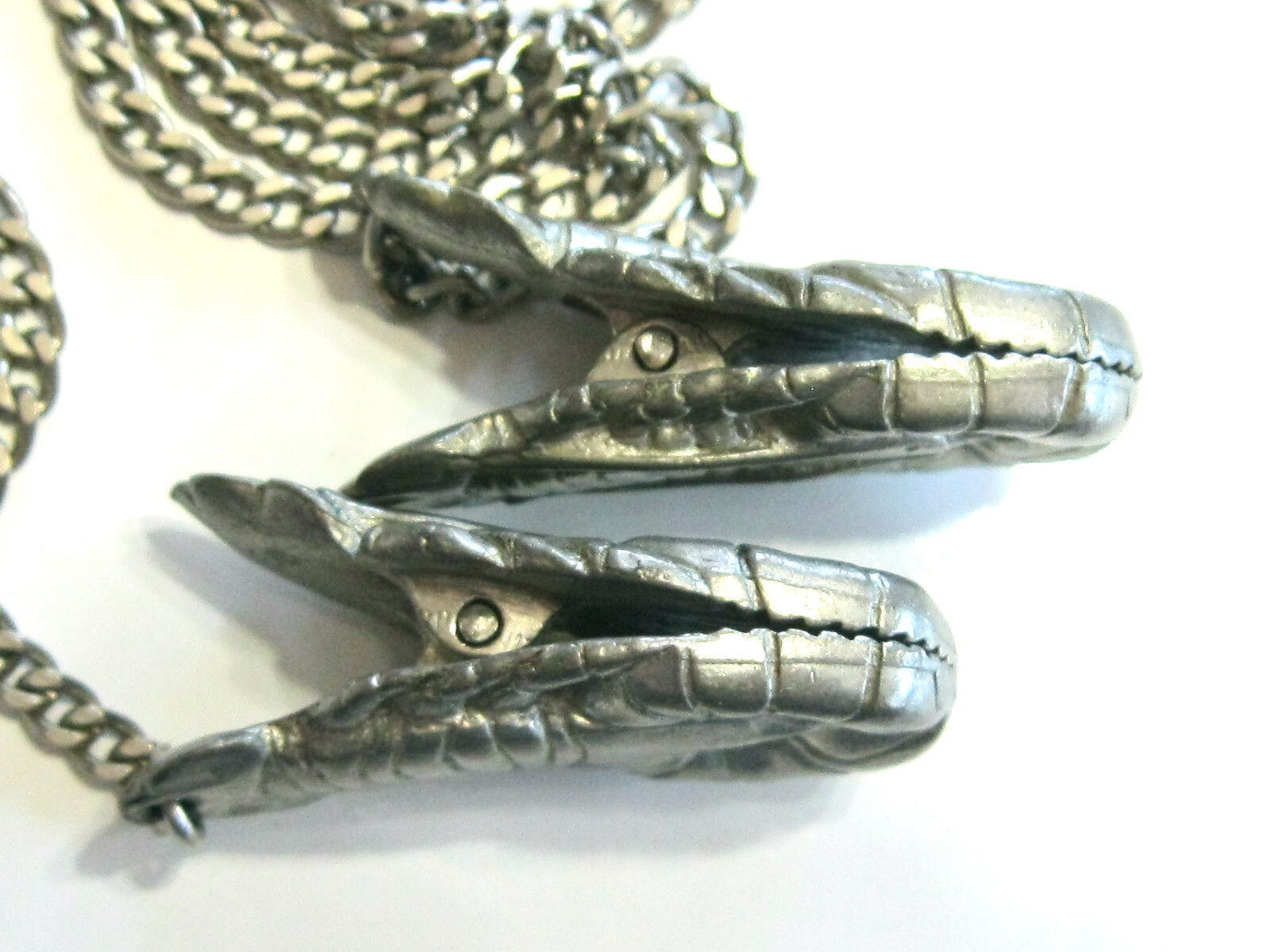 NEAT VINTAGE SWEATER GUARD CLIP WITH LOBSTER DESIGN – PEWTER MATTE SILVER COLOR