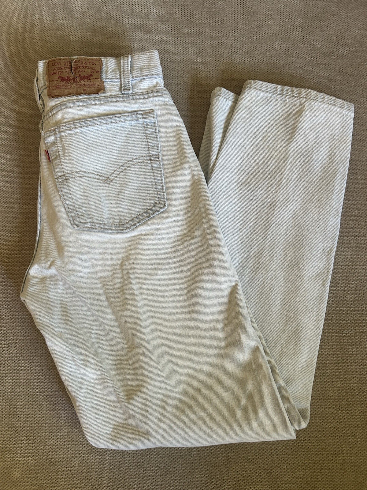 Vintage 90s Levi Denim Jeans – Highwaisted straight 28W 38L