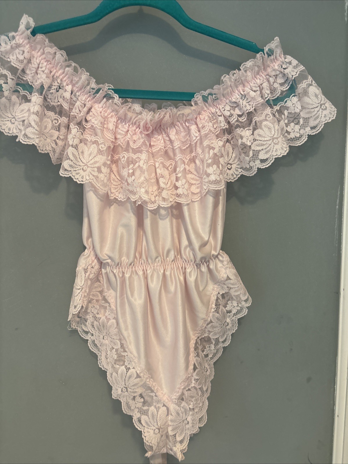 Dolores Poirette Vintage ILGWU Pink Lace Teddy Romper Bodysuit Sz Small