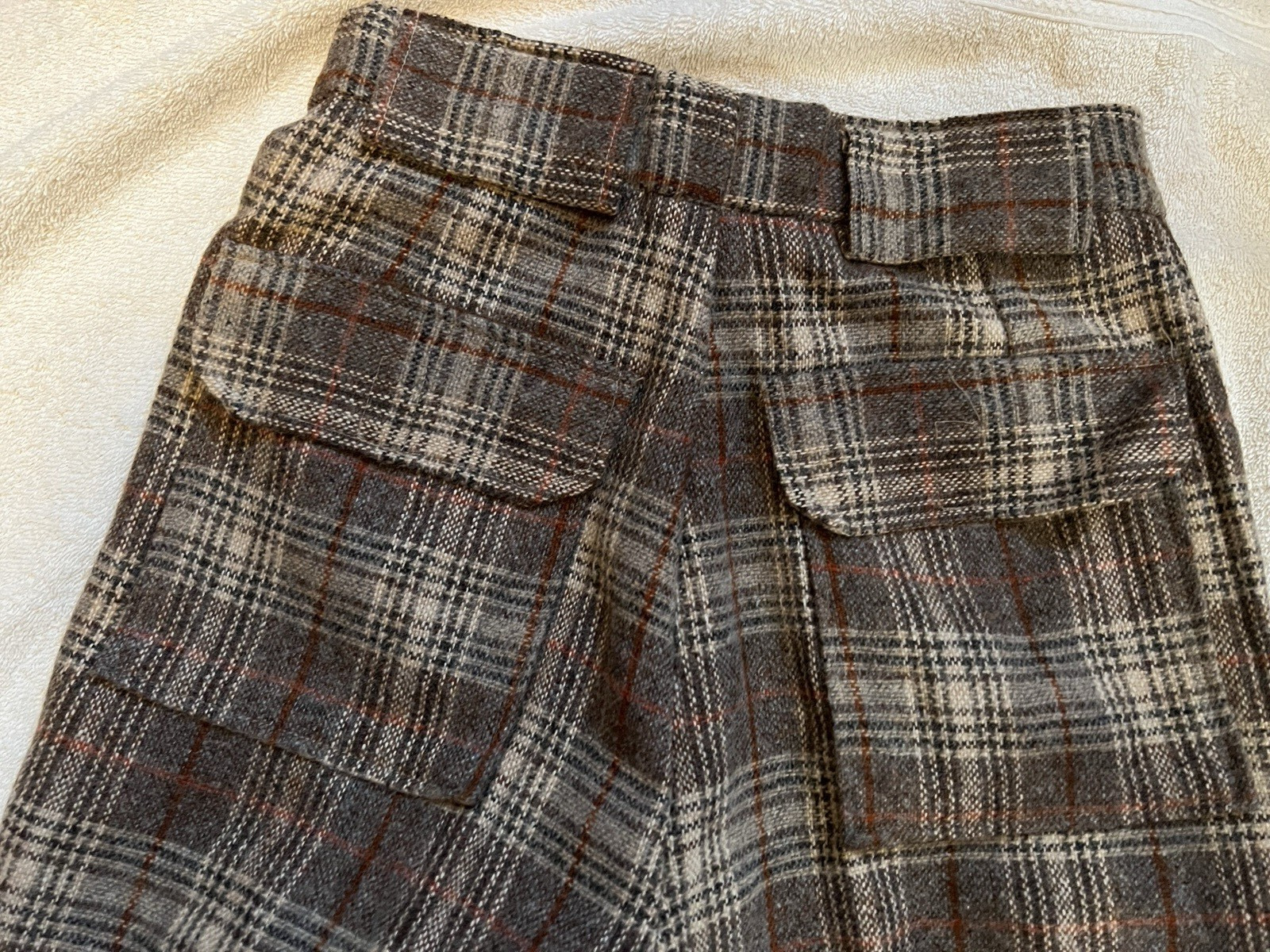 Landav vtg KNICKERS women sz 12 70% Wool Brown Plaid 4 Pockets
