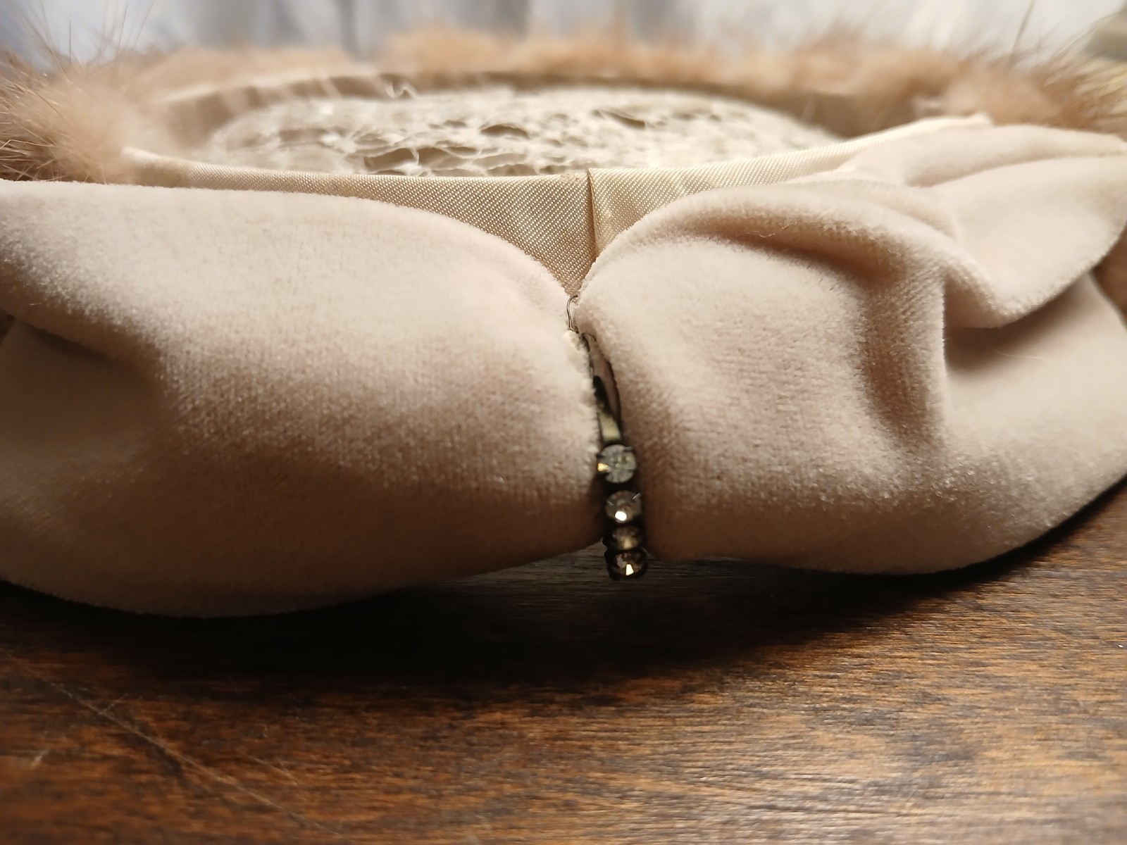 Fur Lined 1960s Petite Velour Fascinator
