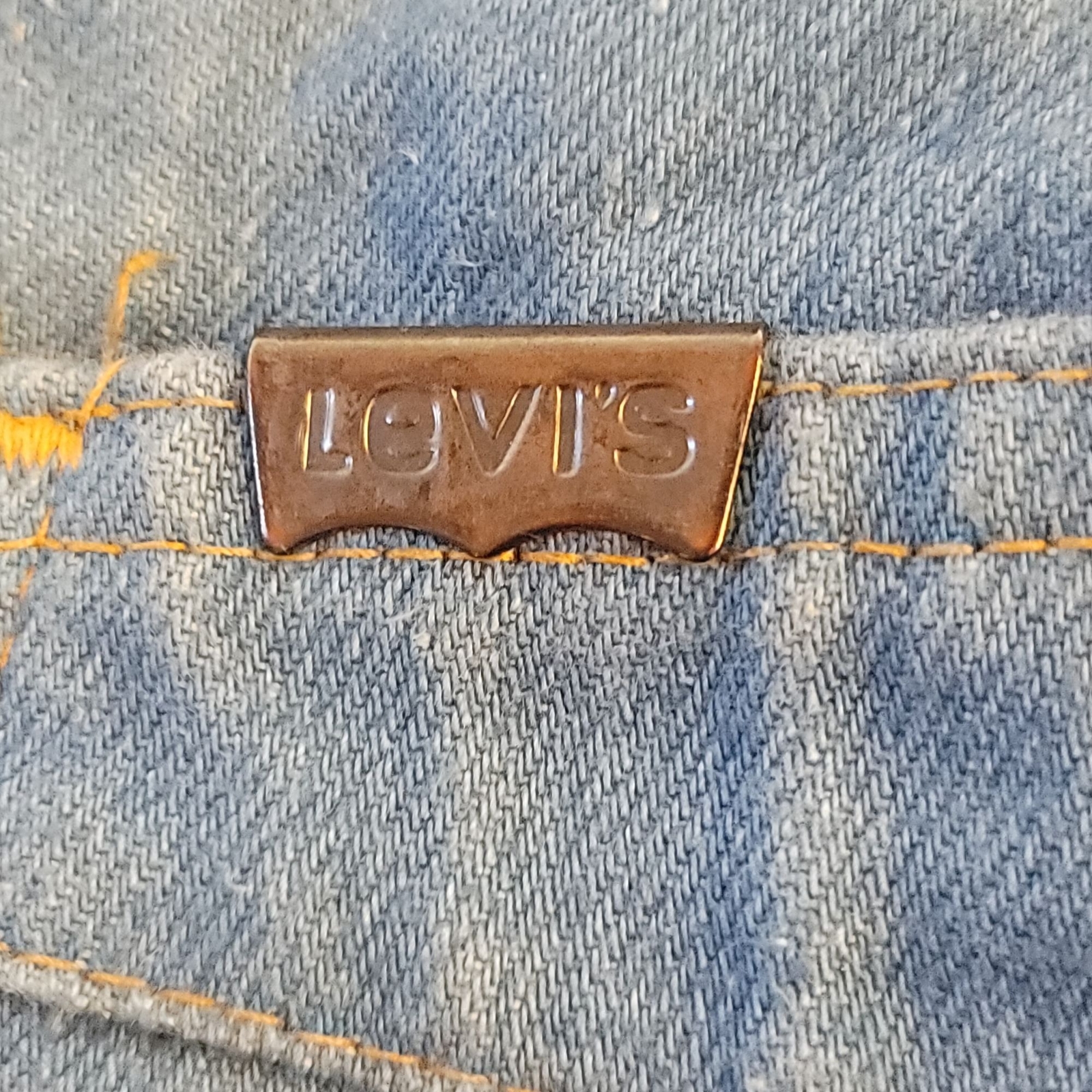 New With Tags Vintage 1970’s /80s LEVIS 32×34 Authentic Wide Leg HIGH WAIST Deni