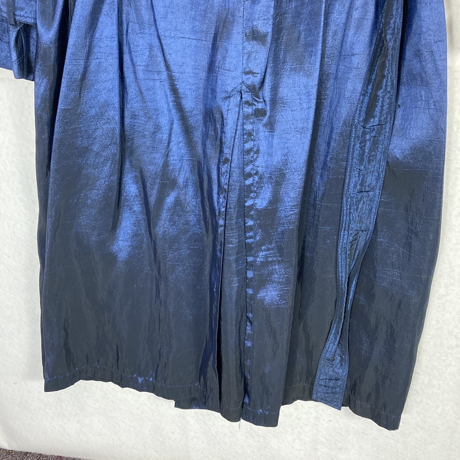 90s VTG Trenchcoat Iridescent Blue Plus 18WP Petite Belted Brem Rainwear Womens