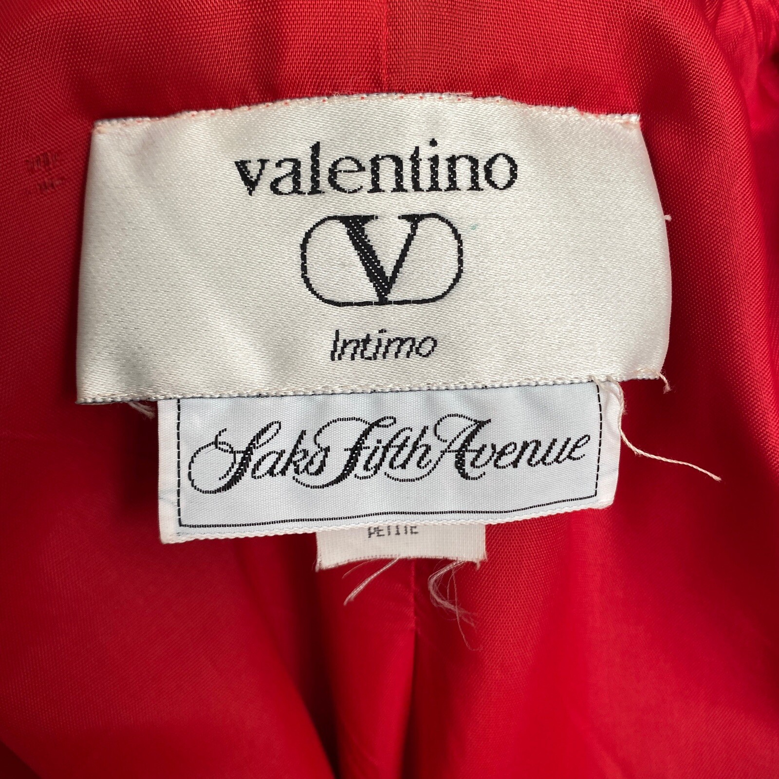 Valentino Intimo 100% Wool Red Robe Velvet Collar Lined Petite SAKS Vintage