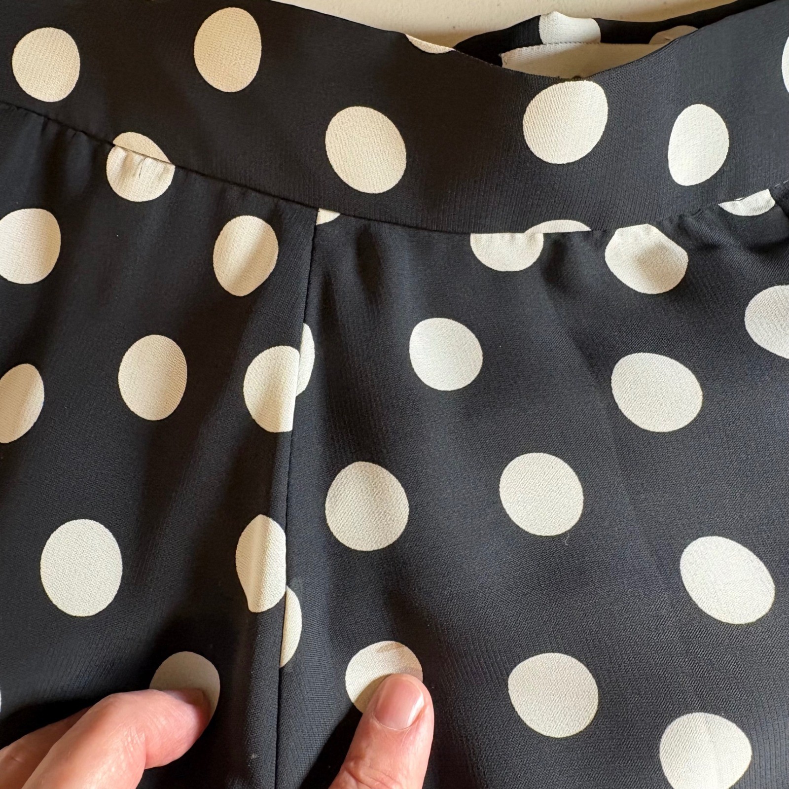 Vtg JH Collectibles Skirt 10 Black White Polka Dot Pleated Midi Rockabilly Pinup