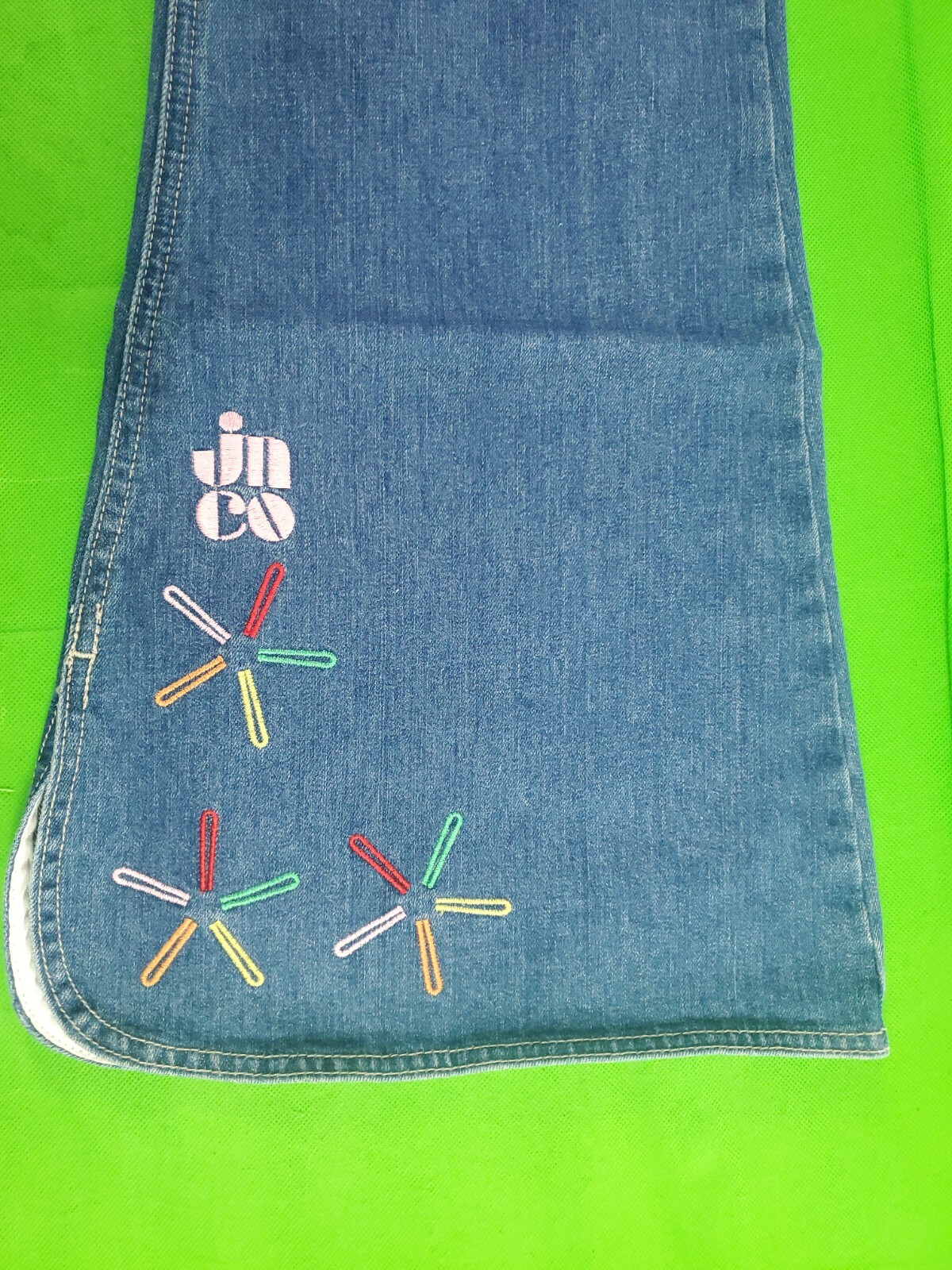 Vintage 90s Jnco Chimes women’s bellbottom blue jeans size 17 34W 31L