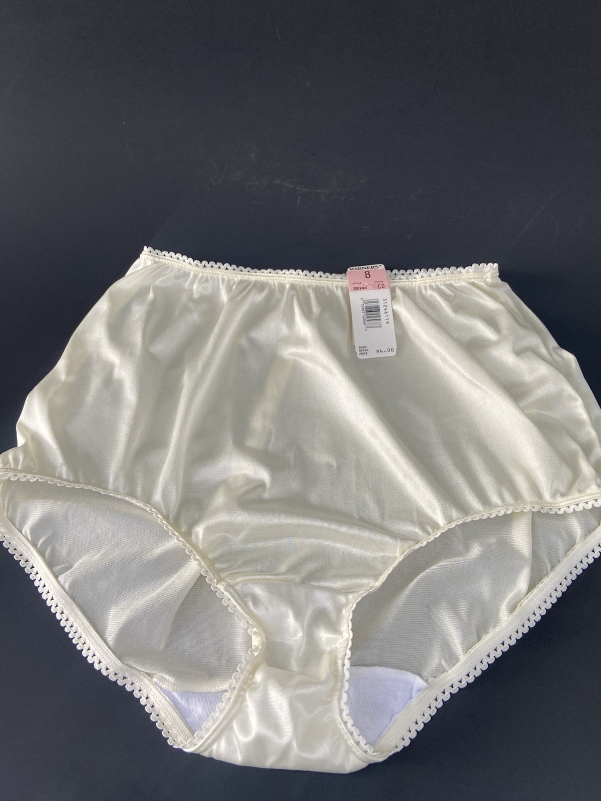 Warners 55184 Perfect Measures Panties Size 8 Nylon Cream FLAWS