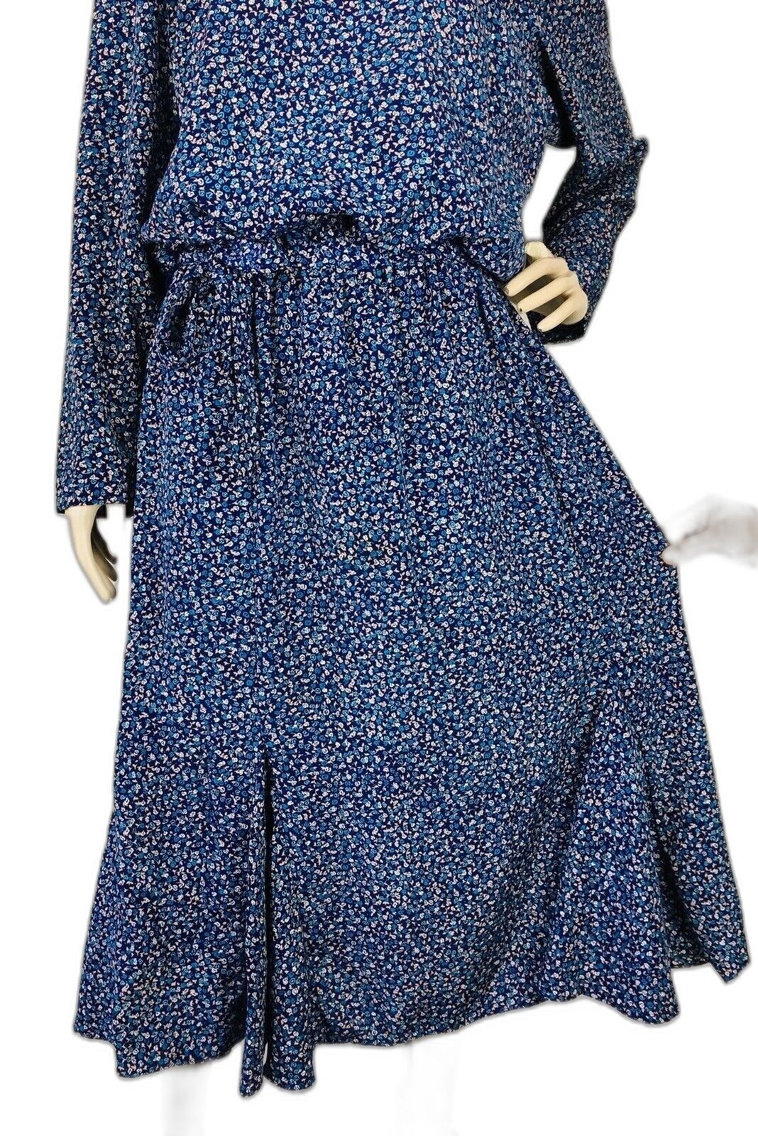 Vintage 70s Jordan Ari Blue Floral Modest Belted Paneled Prairie Maxi Dress XL